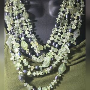 Elegant Green and Black Beaded Necklace